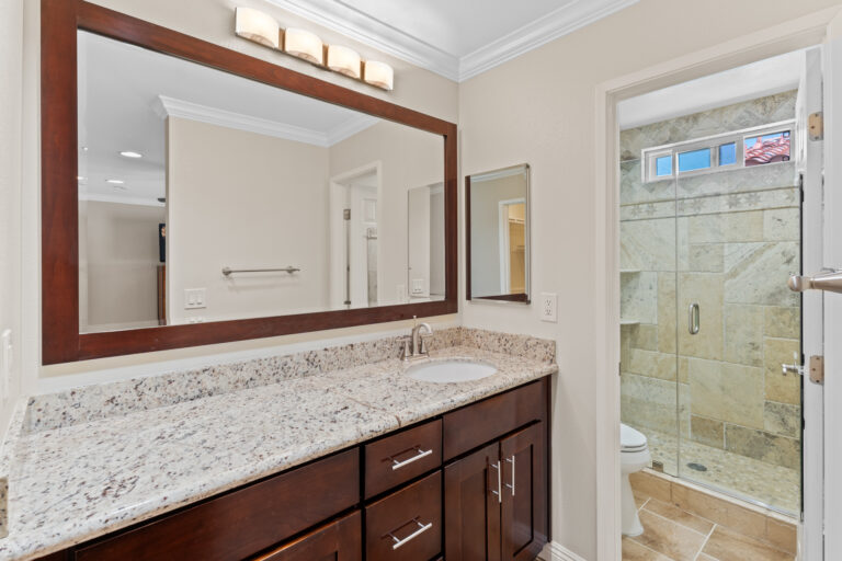 108 N Chapel St - Unit 1 - 33